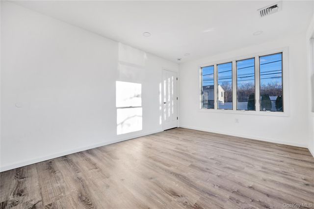 1811 Bedford Avenue, Merrick, NY 11566