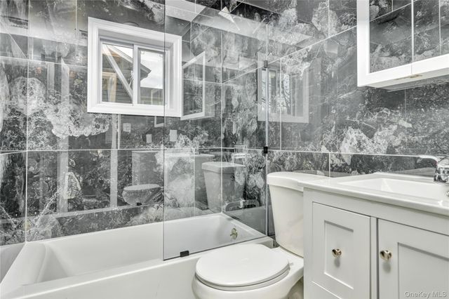 1811 Bedford Avenue, Merrick, NY 11566