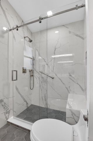 2570 NW 13th Street, Delray Beach, FL 33445