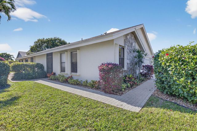 2570 NW 13th Street, Delray Beach, FL 33445