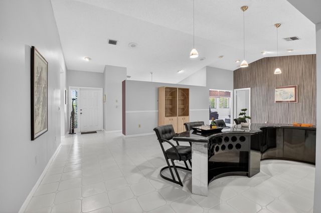 2570 NW 13th Street, Delray Beach, FL 33445