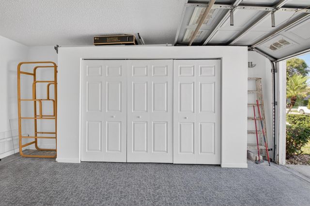 2570 NW 13th Street, Delray Beach, FL 33445