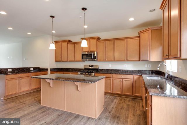 1022 LINDEN DR, Hanover, MD 21076