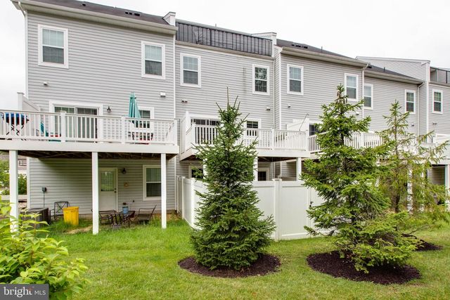 1022 LINDEN DR, Hanover, MD 21076