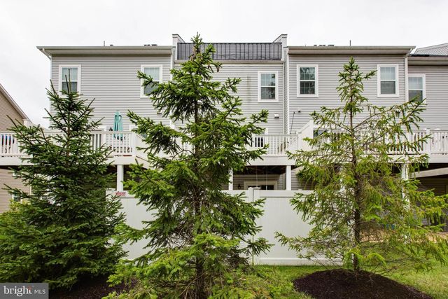 1022 LINDEN DR, Hanover, MD 21076