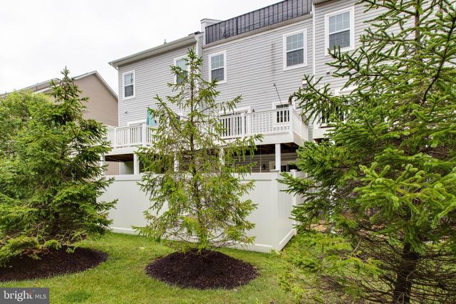 1022 LINDEN DR, Hanover, MD 21076