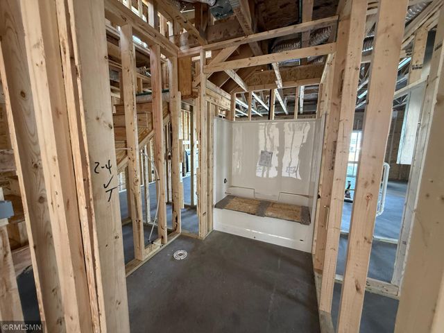 1425 192nd Avenue NE, East Bethel, MN 55011