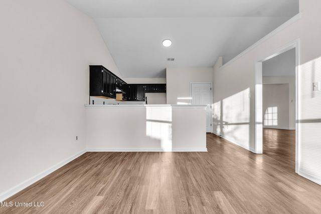 9163 W Triple Crown Loop, Southaven, MS 38671