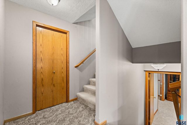 2620 S Rutgers Ave Avenue, Sioux Falls, SD 57106
