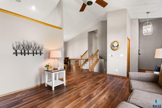 2620 S Rutgers Ave Avenue, Sioux Falls, SD 57106