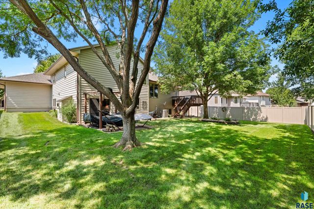 2620 S Rutgers Ave Avenue, Sioux Falls, SD 57106
