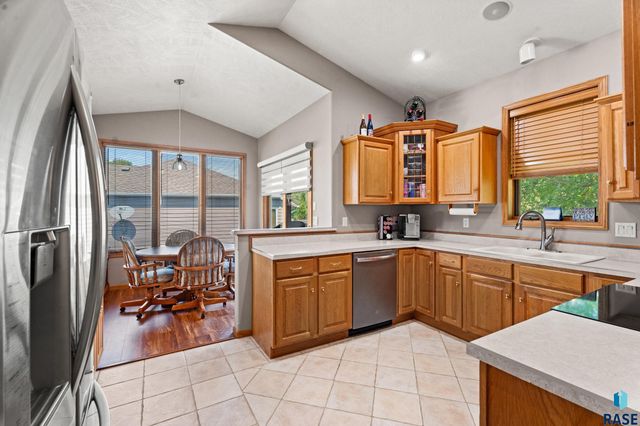 2620 S Rutgers Ave Avenue, Sioux Falls, SD 57106