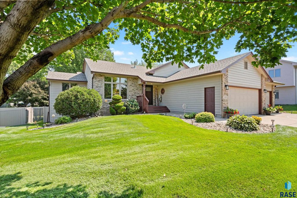 2620 S Rutgers Ave Avenue, Sioux Falls, SD 57106