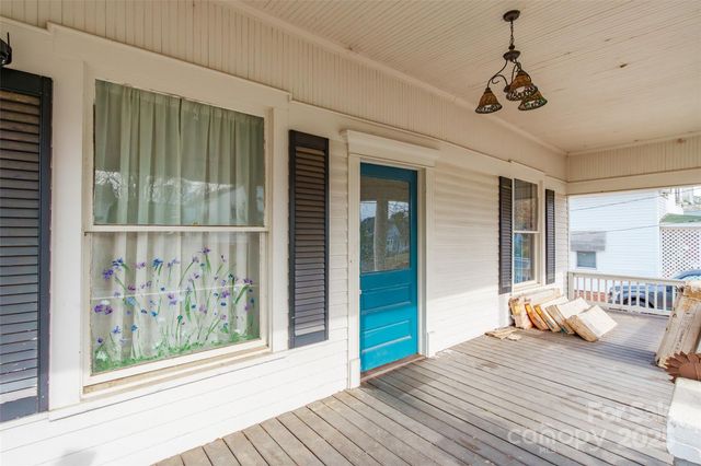 107 Hampton Street, Chester, SC 29706