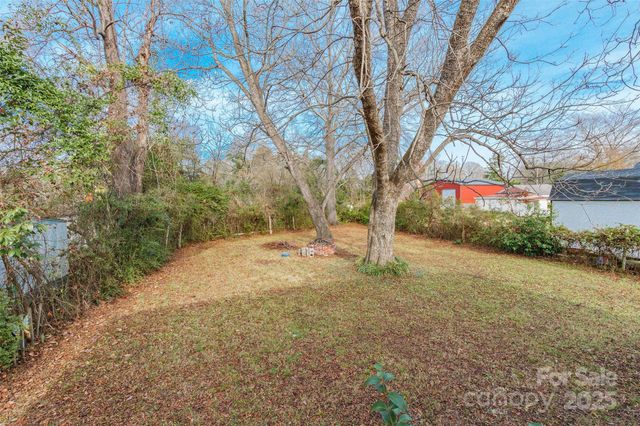 107 Hampton Street, Chester, SC 29706