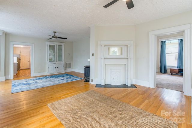 107 Hampton Street, Chester, SC 29706