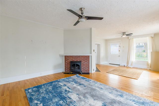 107 Hampton Street, Chester, SC 29706