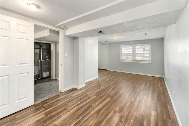 1103 NE Columbus Street, Lee's Summit, MO 64086