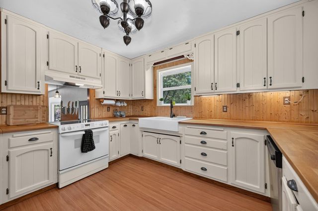 5131 Hackomiller Rd, Garden Valley, CA 95633