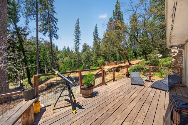 5131 Hackomiller Rd, Garden Valley, CA 95633