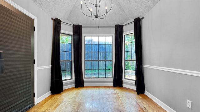 5449 PINE OAK CV, Bartlett, TN 38135