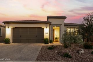 649 E VETERANS Way, Queen Creek, AZ 85140