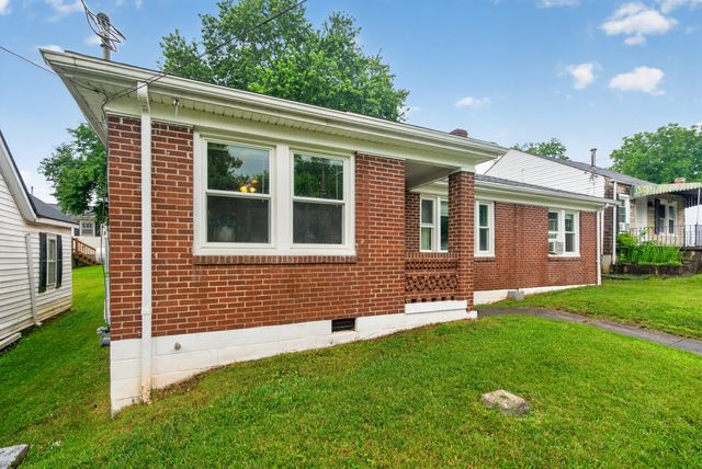 114 Estill Street, Mt Sterling, KY 40353