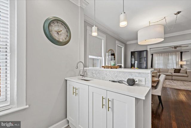 4260 HOUGHTON ST, Philadelphia, PA 19128