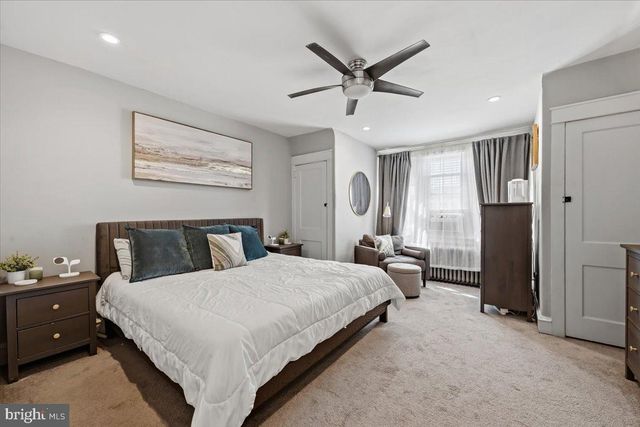 4260 HOUGHTON ST, Philadelphia, PA 19128