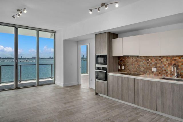 2900 NE 7th Ave 504, Miami, FL 33137
