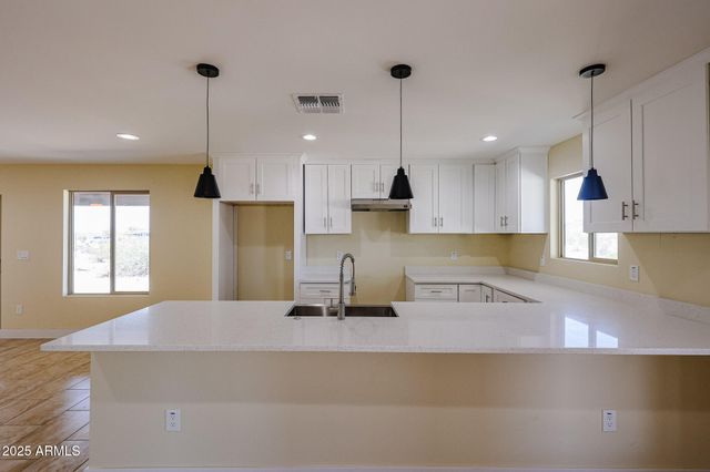 8230 S 351ST Lane, Tonopah, AZ 85354