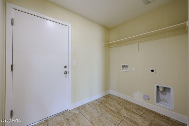 8230 S 351ST Lane, Tonopah, AZ 85354