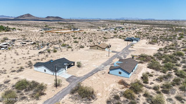 8230 S 351ST Lane, Tonopah, AZ 85354