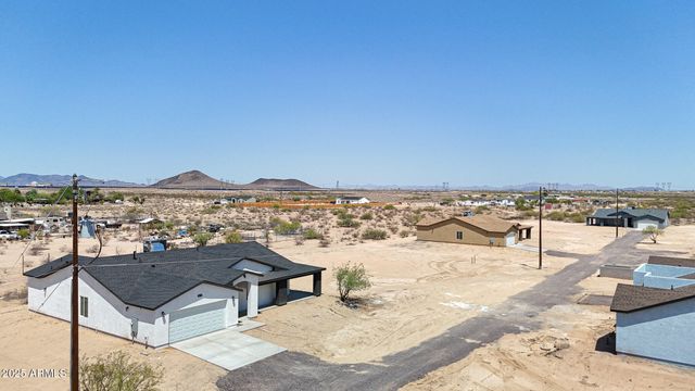 8230 S 351ST Lane, Tonopah, AZ 85354