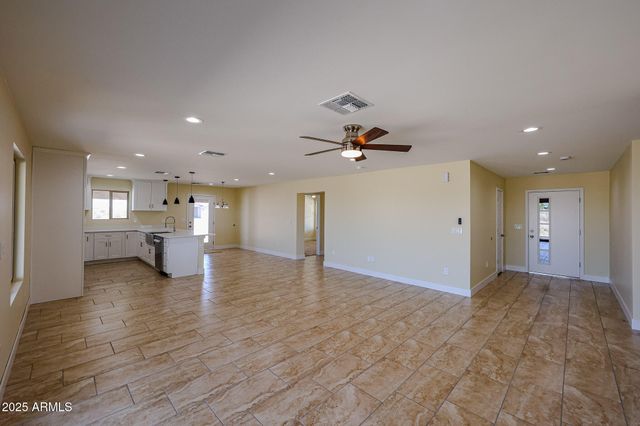 8230 S 351ST Lane, Tonopah, AZ 85354