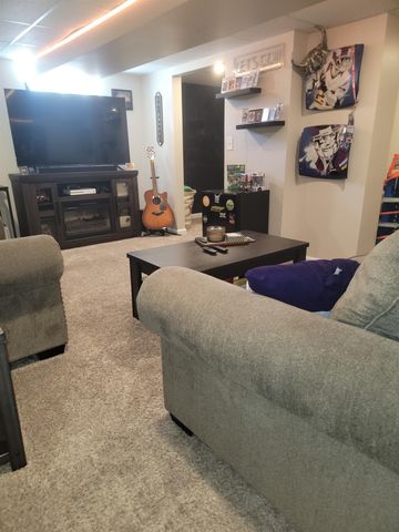 2142 Cass Avenue, Bay City, MI 48708
