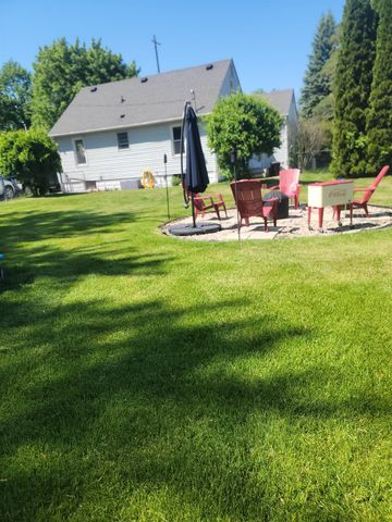 2142 Cass Avenue, Bay City, MI 48708