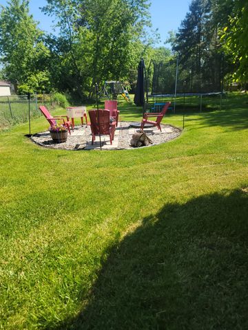 2142 Cass Avenue, Bay City, MI 48708