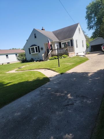 2142 Cass Avenue, Bay City, MI 48708
