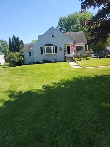 2142 Cass Avenue, Bay City, MI 48708