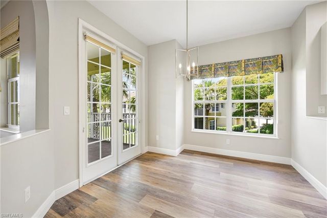 13921 Avon Park CIR 204, Fort Myers, FL 33912