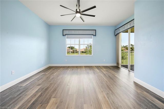 13921 Avon Park CIR 204, Fort Myers, FL 33912