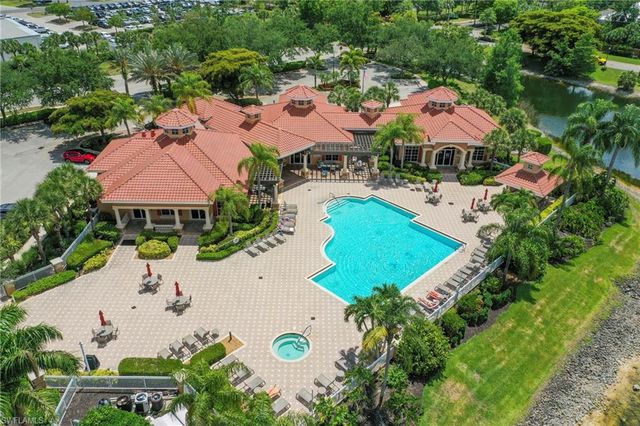 13921 Avon Park CIR 204, Fort Myers, FL 33912