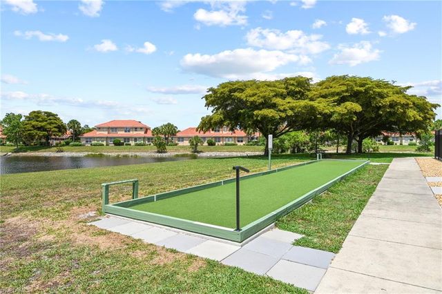 13921 Avon Park CIR 204, Fort Myers, FL 33912