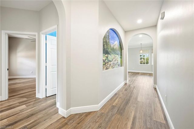 13921 Avon Park CIR 204, Fort Myers, FL 33912