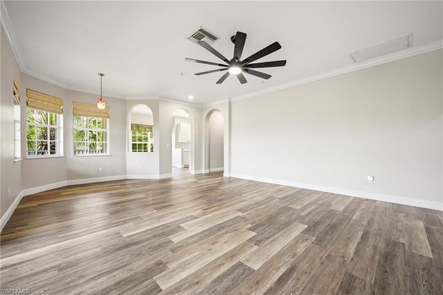 13921 Avon Park CIR 204, Fort Myers, FL 33912