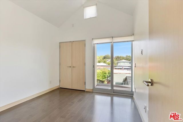 2301 10th Street 3, Santa Monica, CA 90405