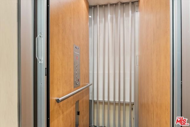 2301 10th Street 3, Santa Monica, CA 90405