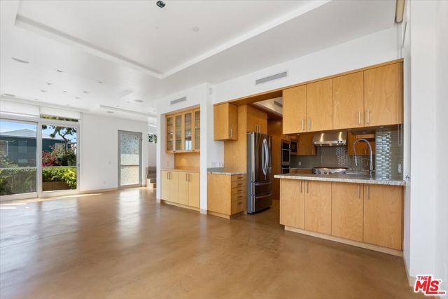 2301 10th Street 3, Santa Monica, CA 90405