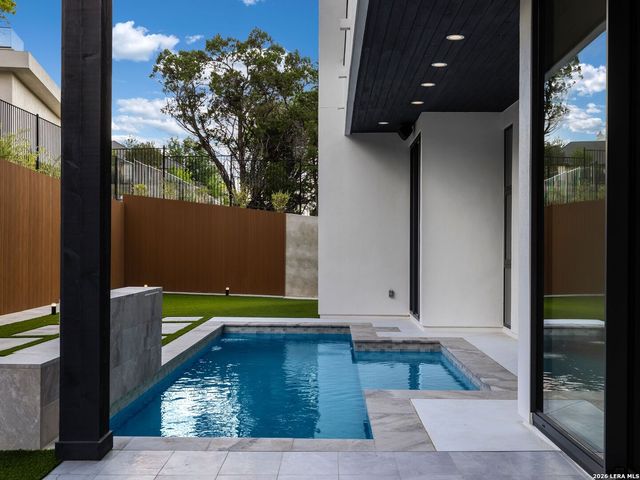 59 Via Aragon, San Antonio, TX 78257